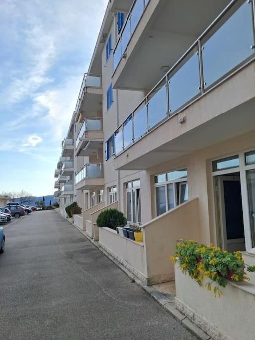 דירה Holiday Home Apartment